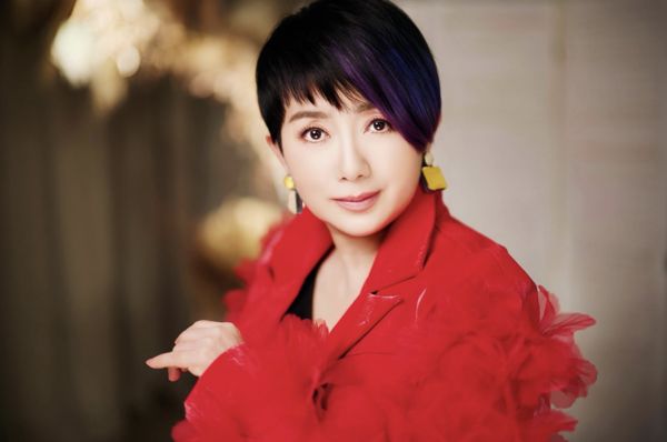 ▲歌手周思潔。（圖／萊格悠國際文化提供）