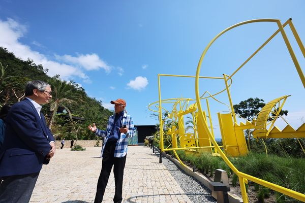 ▲▼文化部長李遠赴台東，拜訪「江賢二藝術園區」、布拉瑞揚舞團。（圖／文化部）