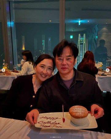 娛樂報報／李李仁快閃咖啡廳為陶晶瑩獻驚喜　「安吉爸」急奔2樓疑忙「這事」