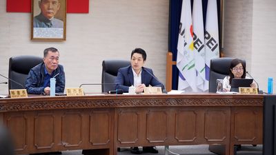 明南下考察!蔣萬安:北市「生生喝鮮乳」4月上路 國小、幼生週換1瓶
