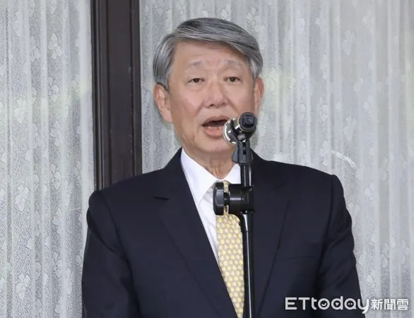 ▲▼郭智輝 再次為失言 鞠躬道歉  聯訪 立法院。（圖／記者屠惠剛攝）