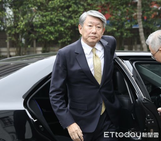 ▲▼郭智輝 再次為失言 鞠躬道歉  聯訪 立法院。（圖／記者屠惠剛攝）