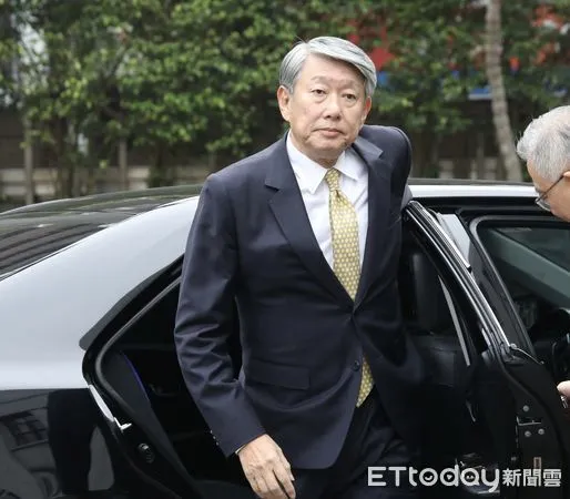 ▲▼郭智輝 再次為失言 鞠躬道歉  聯訪 立法院。（圖／記者屠惠剛攝）