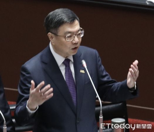 ▲▼傅崐萁 卓榮泰  對嗆 立法院院會 總預算覆議案。（圖／記者屠惠剛攝）