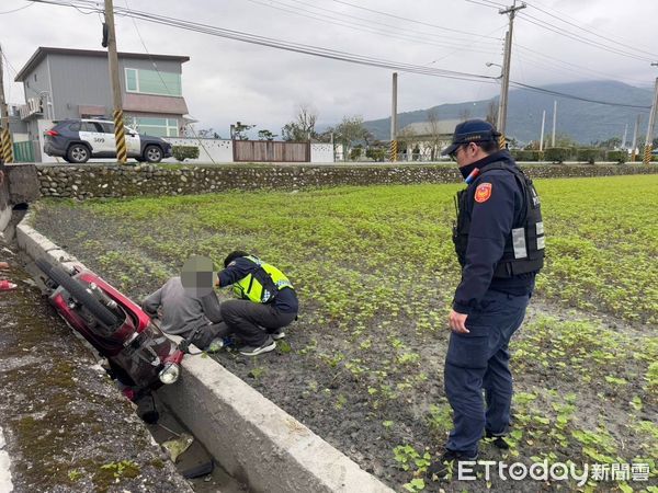 ▲▼ 花蓮縣鳳林鎮昨(10)日下午發生一起自摔死亡車禍 。（圖／民眾提供）