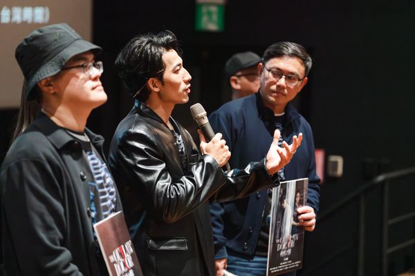 ▲《The Outlaw Doctor 化外之醫》播出後，連炳發圈粉無數被讚「像陳傑憲」。（圖／公視、中華電信、瀚草文創提供）
