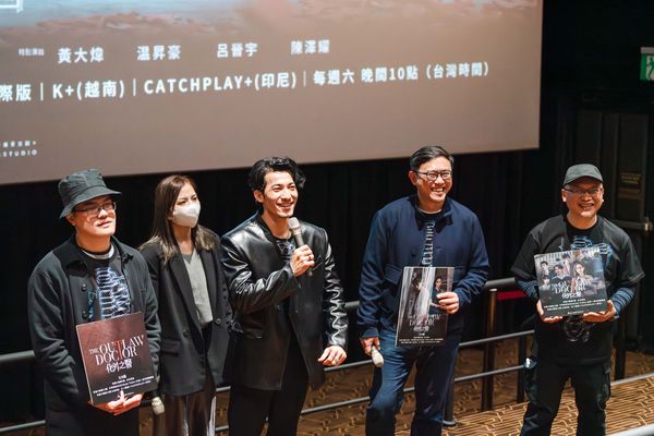 ▲《The Outlaw Doctor 化外之醫》播出後，連炳發圈粉無數被讚「像陳傑憲」。（圖／公視、中華電信、瀚草文創提供）