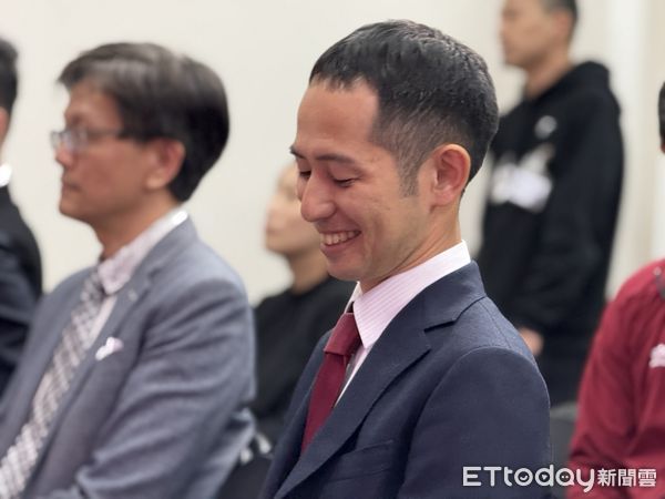 ▲▼      樂天桃猿開季記者會，副董事長牧野幸輝       。（圖／記者王真魚攝）
