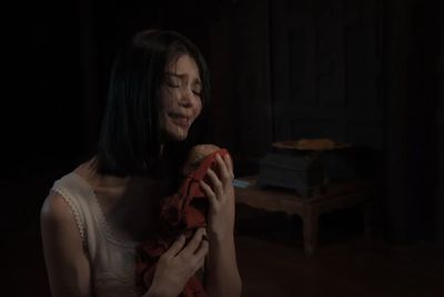 古曼童不能亂請！長腿選美皇后想復活兒子　卻招來未知怨靈反噬