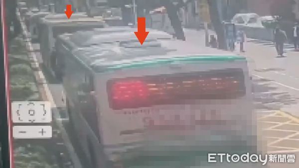 ▲▼ 北市中山北路二段，今（11）日中午12時32分發生一起三車追撞事故。 （圖／記者張君豪翻攝）