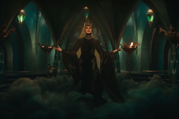 ▲《白雪公主》找來了《神力女超人》蓋兒加朵演出美麗壞皇后。（圖／迪士尼提供）