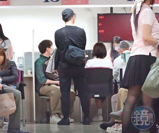 【蘇打綠馨儀離婚】「花1個小時」結束7婚姻　蘇打綠貝斯手離婚全程被直擊