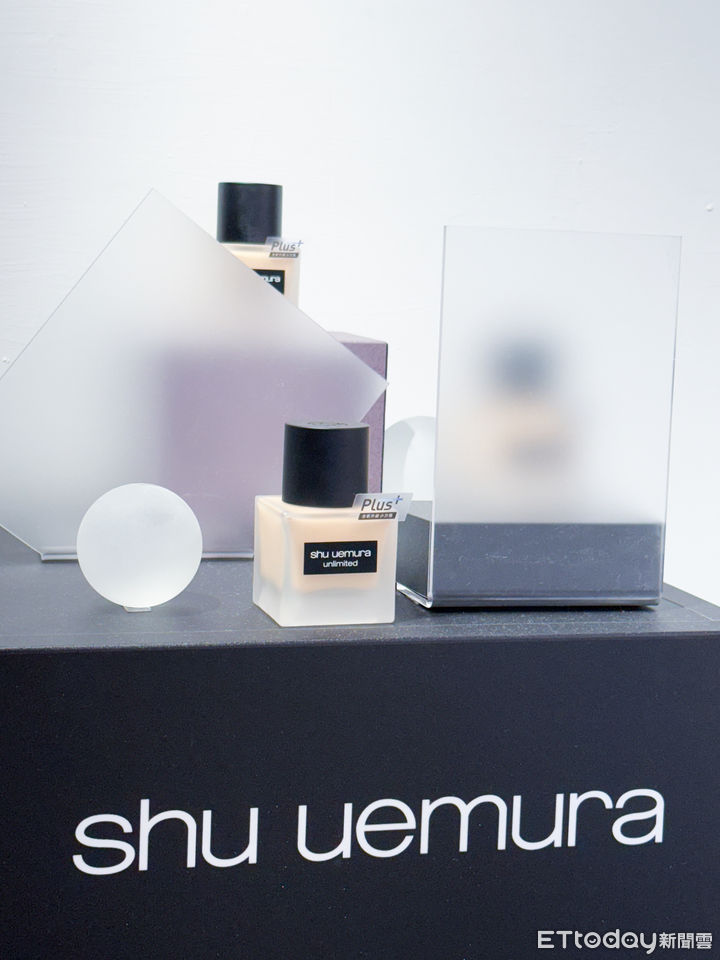 植村秀,shu uemura,ARMANI BEAUTY,粉底,試開箱,。（圖／記者李薇攝）