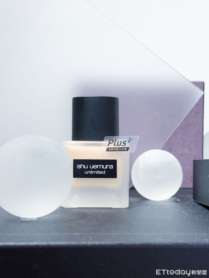 植村秀,shu uemura,ARMANI BEAUTY,粉底,試開箱,。（圖／記者李薇攝）