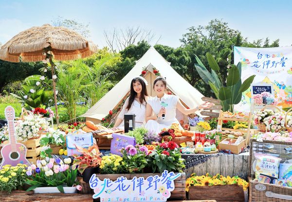 ▲兩層樓高「汪汪隊氣偶」現身！「台北花伴野餐」五大主題區、星光音樂會3/15開展。（圖／觀傳局提供）