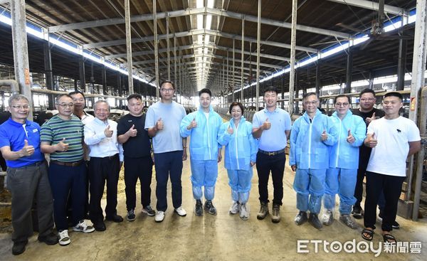 ▲▼ 台北市長蔣萬安率市府團隊前往彰化福興鄉豪泉乳牛畜牧場，與彰化縣長王惠美研討供應鮮奶給縣內國中、小學及幼兒園政策            。（圖／彰化縣政府提供）