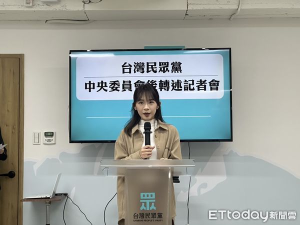 ▲▼民眾黨會後轉述記者會，發言人張彤。（圖／記者袁茵攝）