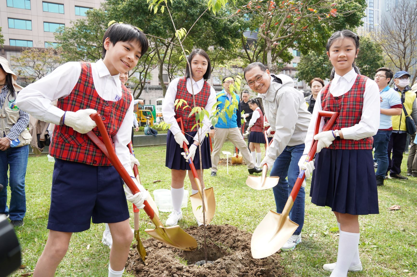 ▲新北植樹節響應全球永續。（圖／新北市農業局提供）