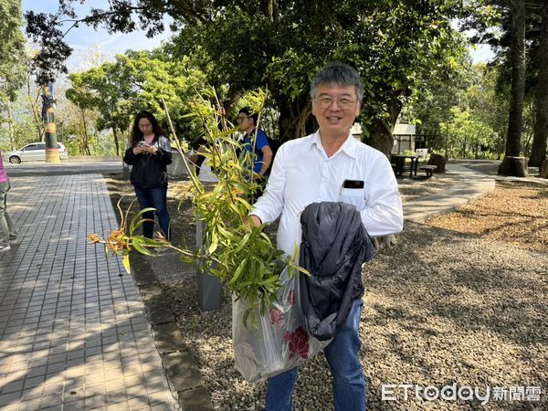 ▲日管處舉辦114年度植樹節活動，免費發送臺灣原生種苗木。（圖／日月潭國家風景區管理處提供，下同）