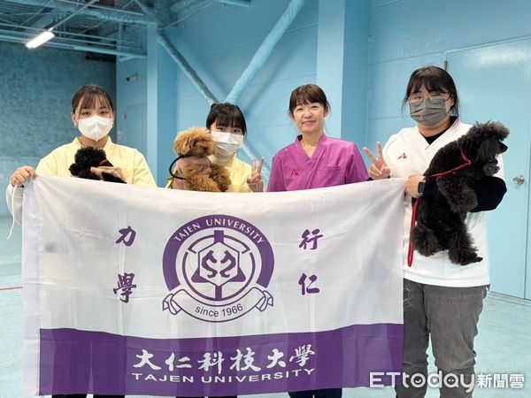 ▲大仁科技大學寵物美容照護系與日本佐山學園簽訂「學海計畫」合作協議。(圖／大仁科大提供)