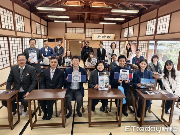 ▲▼  張麗善率團訪日本岡山農業特區。（圖／雲林縣政府提供）