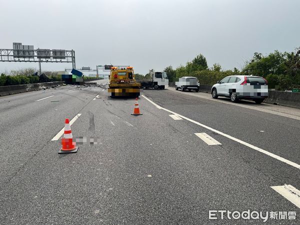 ▲▼國道1號嘉義水上段車禍。（圖／記者翁伊森翻攝）