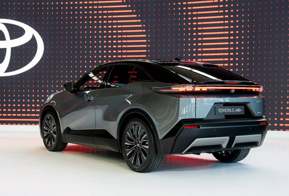 ▲海外剛發表的TOYOTA C-HR+、Urban Cruiser有機會導入台灣。（圖／翻攝自TOYOTA、資料照）