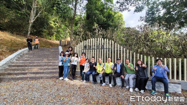 ▲埔里鎮鰲頭山步道完工。（圖／埔里鎮公所提供）