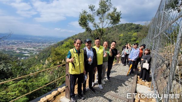 ▲埔里鎮鰲頭山步道完工。（圖／埔里鎮公所提供，下同）