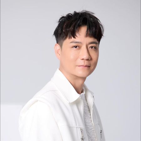 ▲陳隨意po出自家團膳便當4個300元，高CP值引發討論。（圖／翻攝自陳隨意臉書）