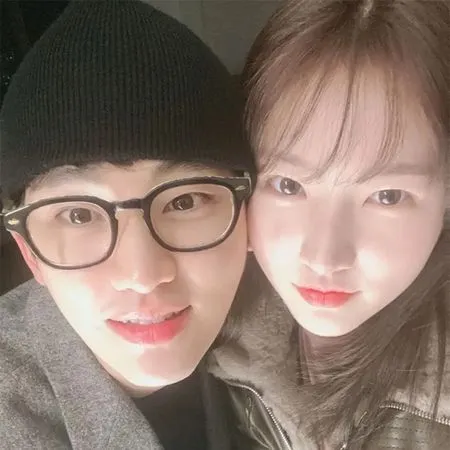 ▲▼金秀賢不斷被爆與已故女星金賽綸親密照。（圖／翻攝自YouTube）