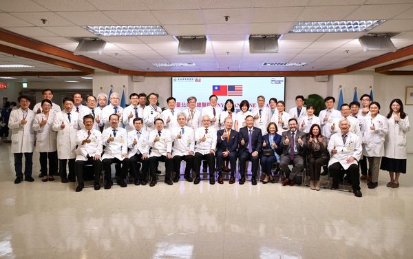 ▲▼臺北榮總獲得紐約大學朗格尼醫學中心第一份海外合作備忘錄。（圖／台北榮總提供）