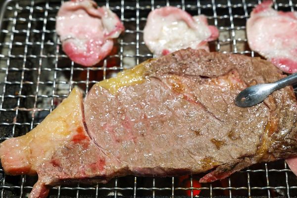 ▲▼昭和園日式燒肉，炭火燒烤聚餐推薦。（圖／部落客陳小可授權提供）