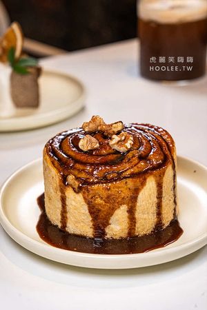 ▲▼鹽埕深夜甜點店！從濃郁肉桂捲到手刷抹茶啤酒　顛覆你的味蕾。（圖／虎麗笑嗨嗨授權提供）