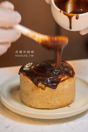 ▲▼鹽埕深夜甜點店！從濃郁肉桂捲到手刷抹茶啤酒　顛覆你的味蕾。（圖／虎麗笑嗨嗨授權提供）