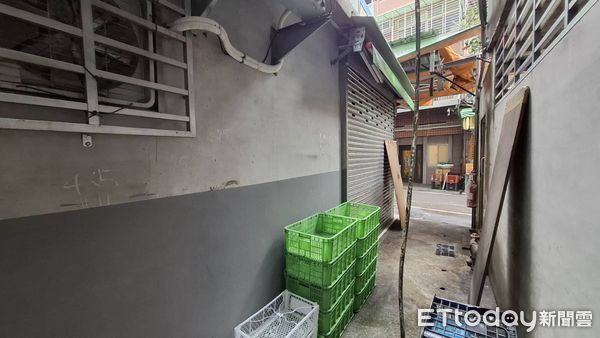 ▲▼    家寧哥哥疑似就在網路上PO文說要頂讓雞肉店         。（圖／記者陸運陞攝）