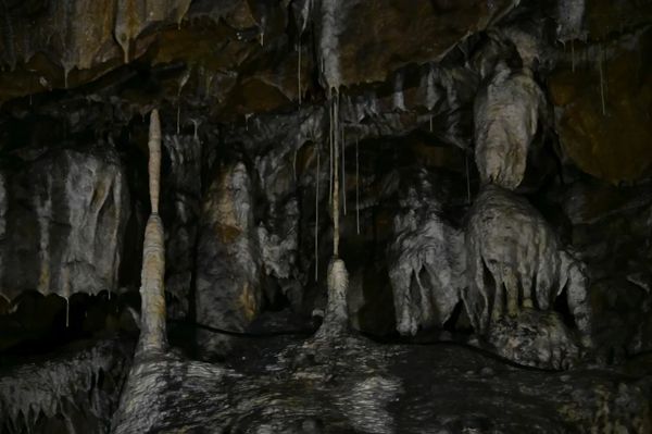 ▲▼遺世獨立的廢墟城堡？走進英國峰區揭密國家公園誕生的歷史。（圖／Travel with Leo授權提供）