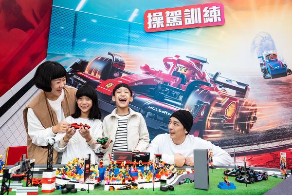 ▲《樂高® FORMULA 1®飆速「拼」戰》賽車手訓練基地熱血開跑。（圖／業者提供）