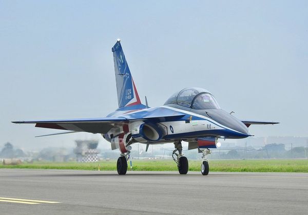 ▲▼AJT勇鷹高級教練機進駐空軍岡山基地 。（圖／翻攝自空軍司令部臉書）