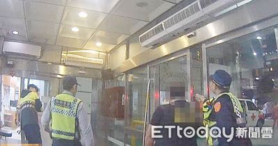 桃園孕婦將臨盆受困車陣　警幫開道！半小時路程13分鐘就到