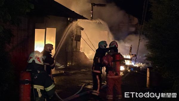 ▲▼ 嘉義縣中埔鄉義仁村，今(15)日凌晨發生一起住宅火警        。（圖／記者翁伊森翻攝）