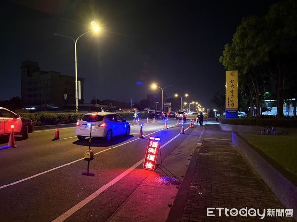 ▲屏東警分局加強取締酒駕             。（圖／記者陳崑福翻攝）