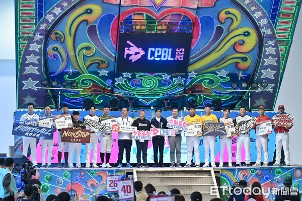 ▲▼2025中職開季團圓大辦桌。（圖／記者李毓康攝）