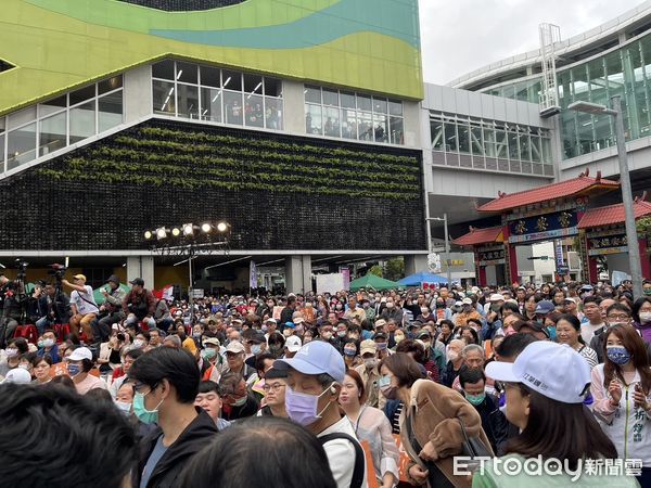 ▲▼民進黨舉辦「人民是頭家」政策宣講會–台中場，人潮畫面曝光。（圖／記者杜冠霖攝）