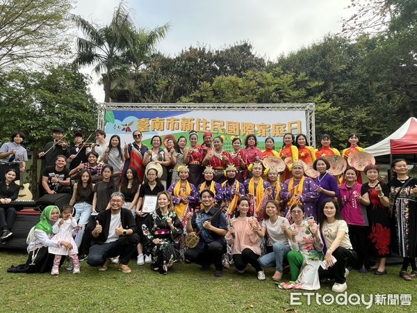 ▲民進黨台南市黨部成立第一個新住民諮詢站，落實黨部公益化，結合民進黨公職服務處一起來舉辦新住民國際家庭日。（圖／記者林東良翻攝，下同）