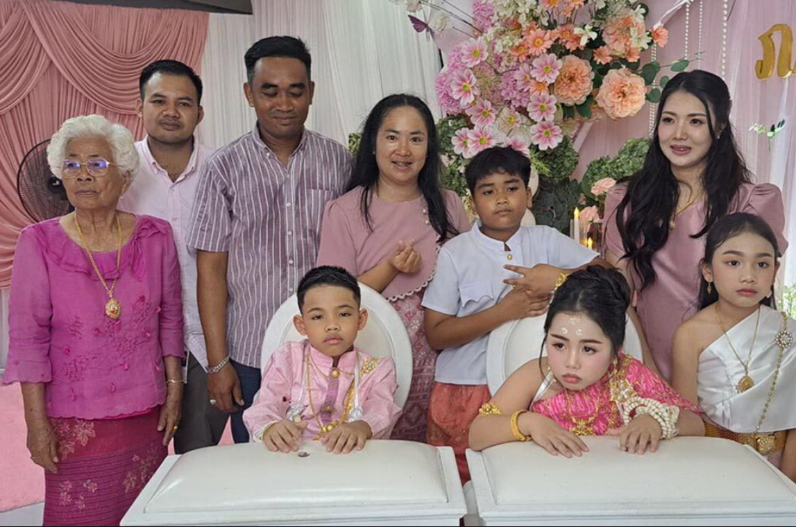 ▲▼泰7歲雙胞胎小兄妹被逼結婚！穿婚紗高調宴請60桌　父：傳統習俗。（圖／翻攝自khaosod）
