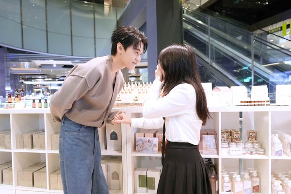 ▲邱宇辰出席香氛一日店長活動。（圖／Ease香氛提供）