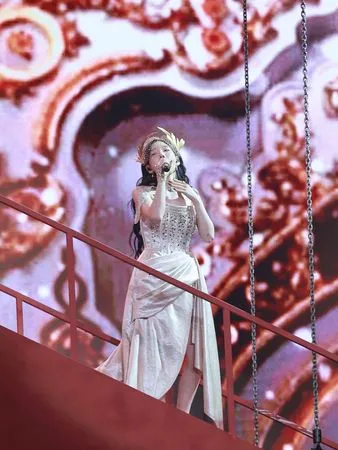 ▲▼ 直擊／韓星第一人！泰妍、太妍站上大巨蛋　「三段高音美聲」震撼3.5萬人。（圖／讀者提供）