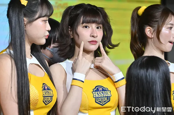 ▲▼中信兄弟啦啦隊『2025 全新陣容發佈會』，峮峮。（圖／記者李毓康攝）