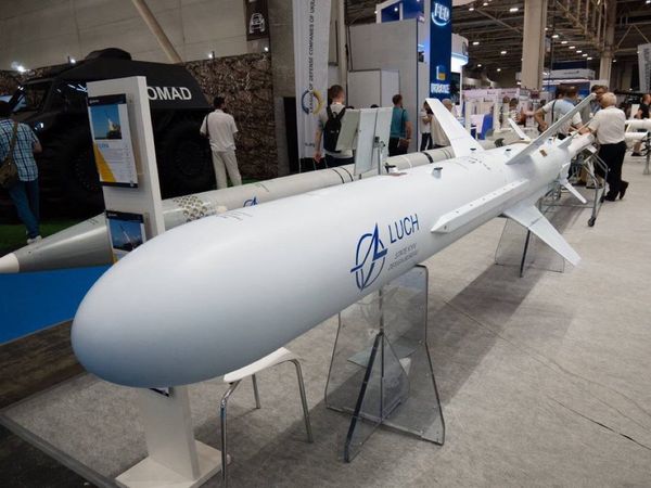 ▲▼烏克蘭成功研發射程達1000公里的新型巡弋飛彈「海王星」（Neptune），可直攻俄羅斯首都莫斯科。（圖／翻攝自X）